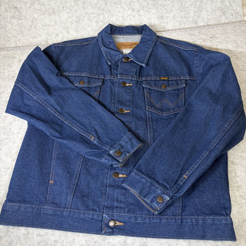 Wrangler Rick and Morty Western Denim Jacket Size L